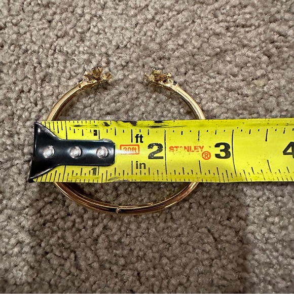 Kenneth Jay Lane CZ Goldplated & Cubic Zirconia Bumblebee Cuff Bracelet Bee - Picture 6 of 6